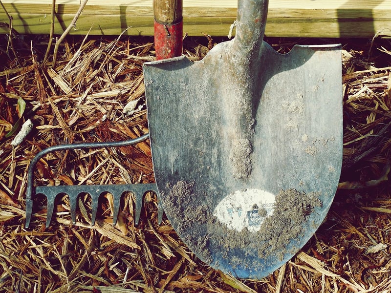 Gardening Tools Guide